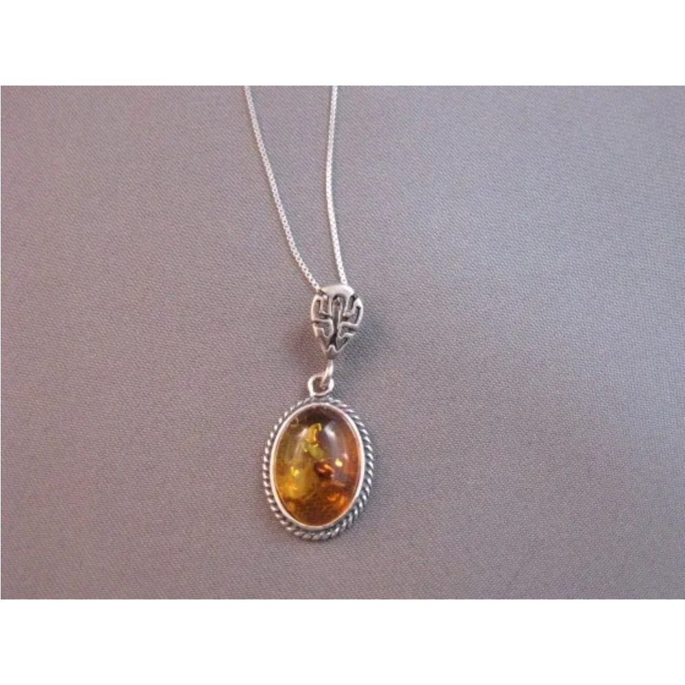 Sterling silver oval Amber pendant necklace